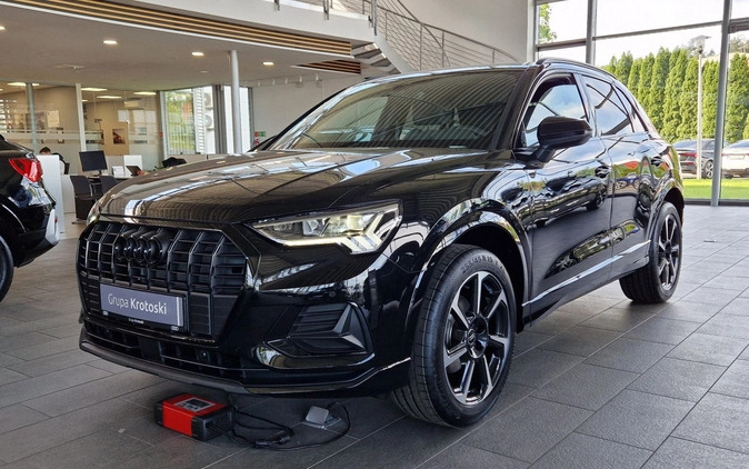 Audi Q3 cena 191400 przebieg: 10, rok produkcji 2024 z Sosnowiec małe 704